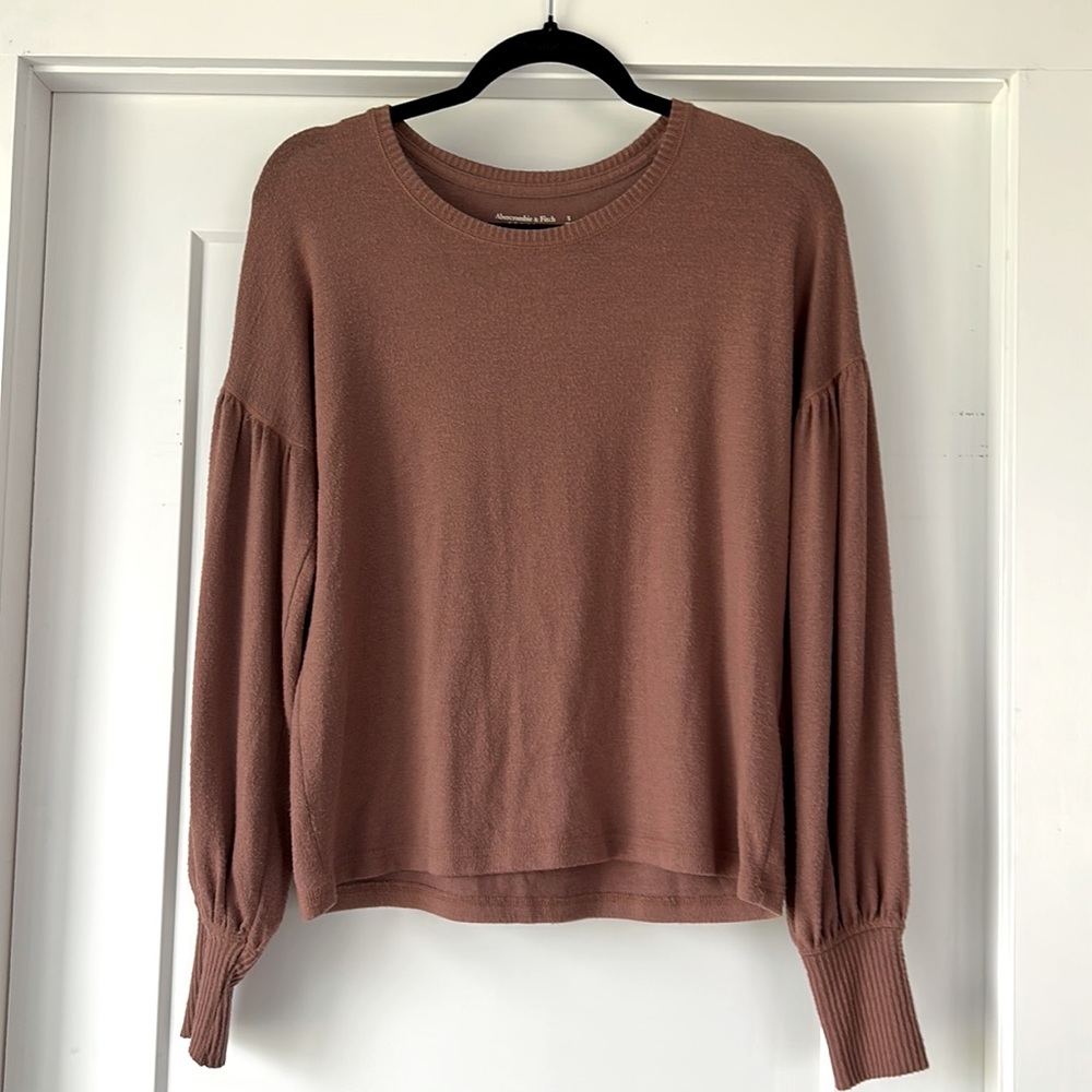 Abercrombie & Fitch balloon shirt